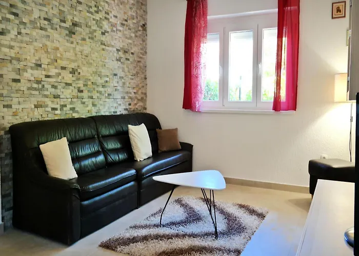 Holiday home In Center Of Ilo Near *