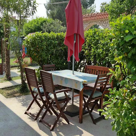 In Center Of Ilo Near Silo (Krk)